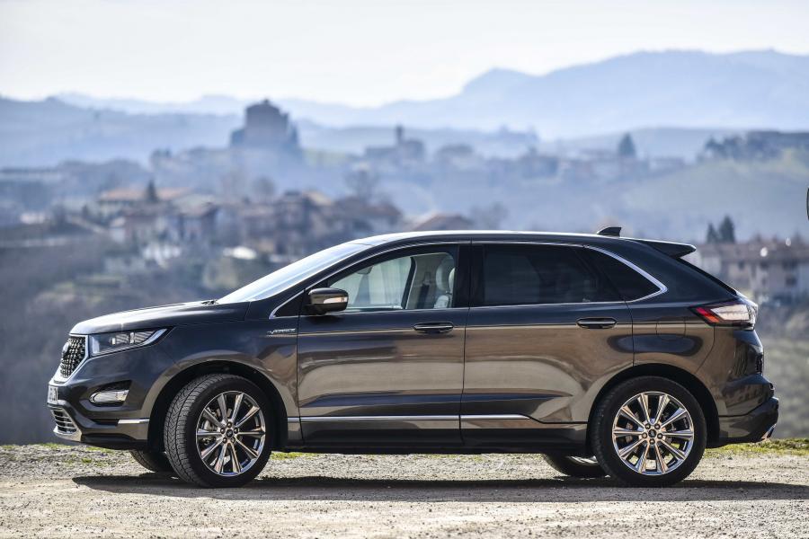  Ford Vignale Edge 2016 года  (UK) (фото 6 из 7)